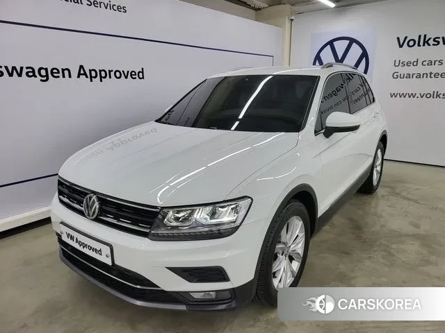 Volkswagen Tiguan second Generation 2020 Белый из Кореи
