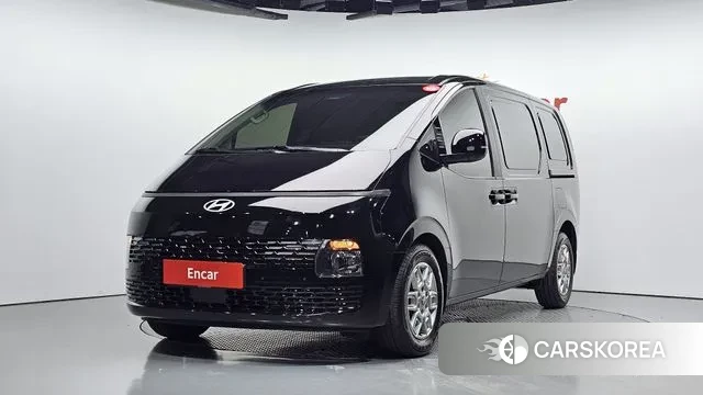 Hyundai Staria 2025 Черный из Кореи