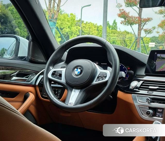 BMW 5 series 2021 Белый из Китая