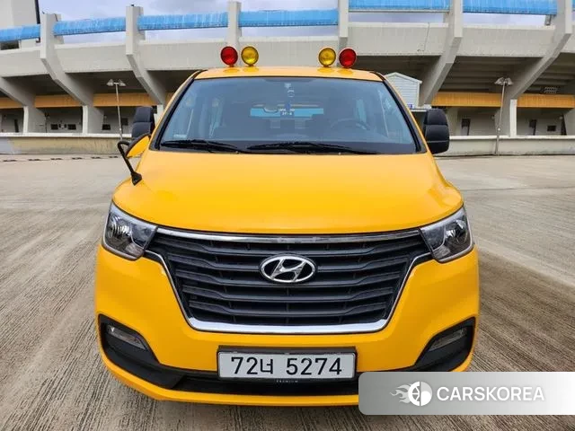 Hyundai The New Grand Starex 2020 Желтый из Кореи