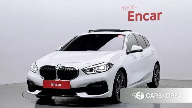BMW 1 Series (F40) 2021 Белый из Кореи