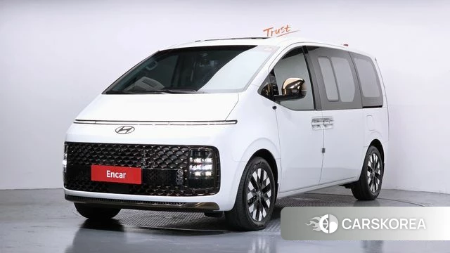 Hyundai Staria 2024 Белый из Кореи