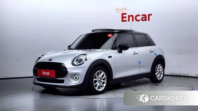 Mini Cooper 2020 Серебряный из Кореи