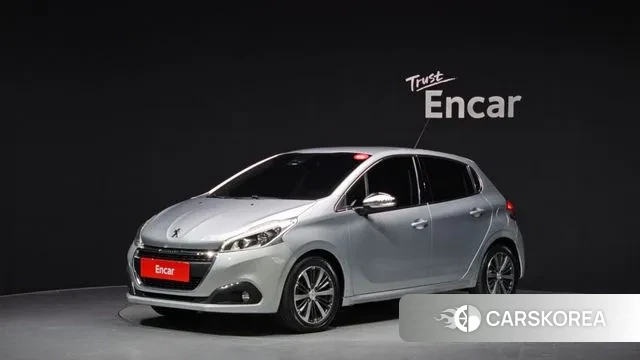Peugeot 208 2018 Серебряный из Кореи