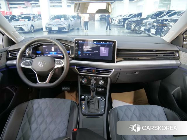 Volkswagen Sagitar 2025 Белый из Китая