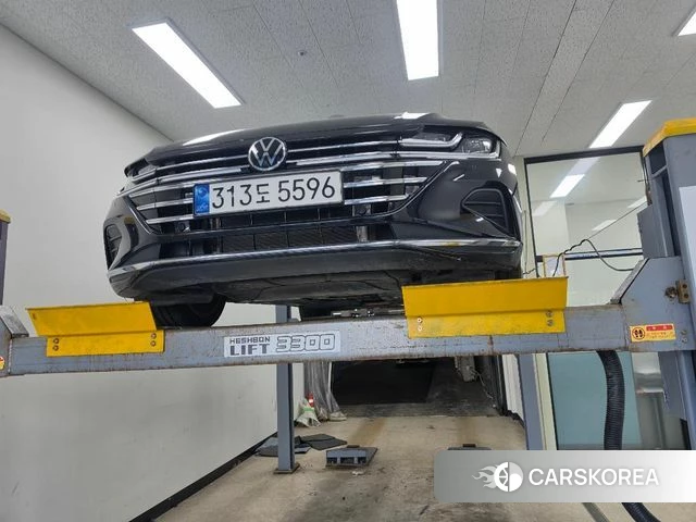 Volkswagen Arteon 2022 Черный из Кореи