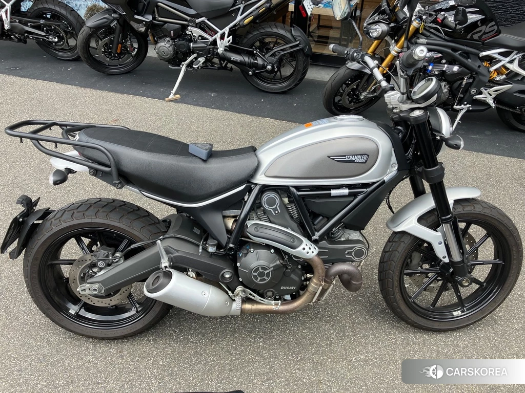 Проданный Ducati SCRAMBLER ICON 2017 из Японии