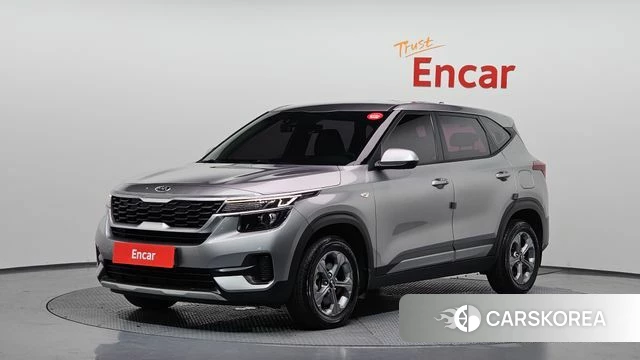 Kia Seltos 2020 Серебристо-серый из Кореи
