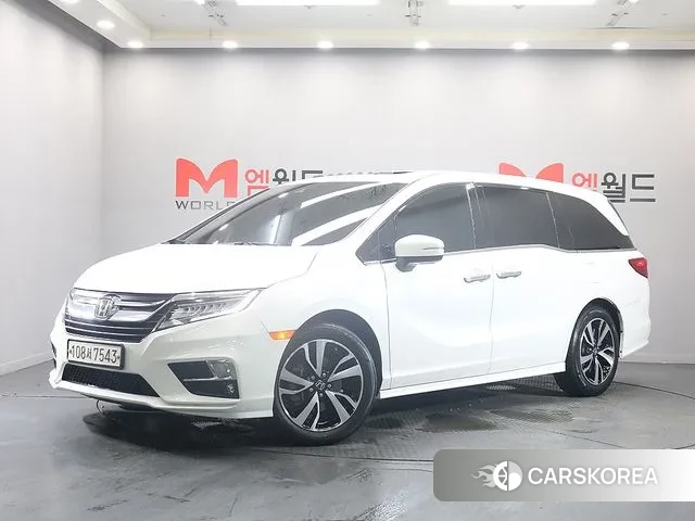 Honda Odyssey 2020 Белый из Кореи