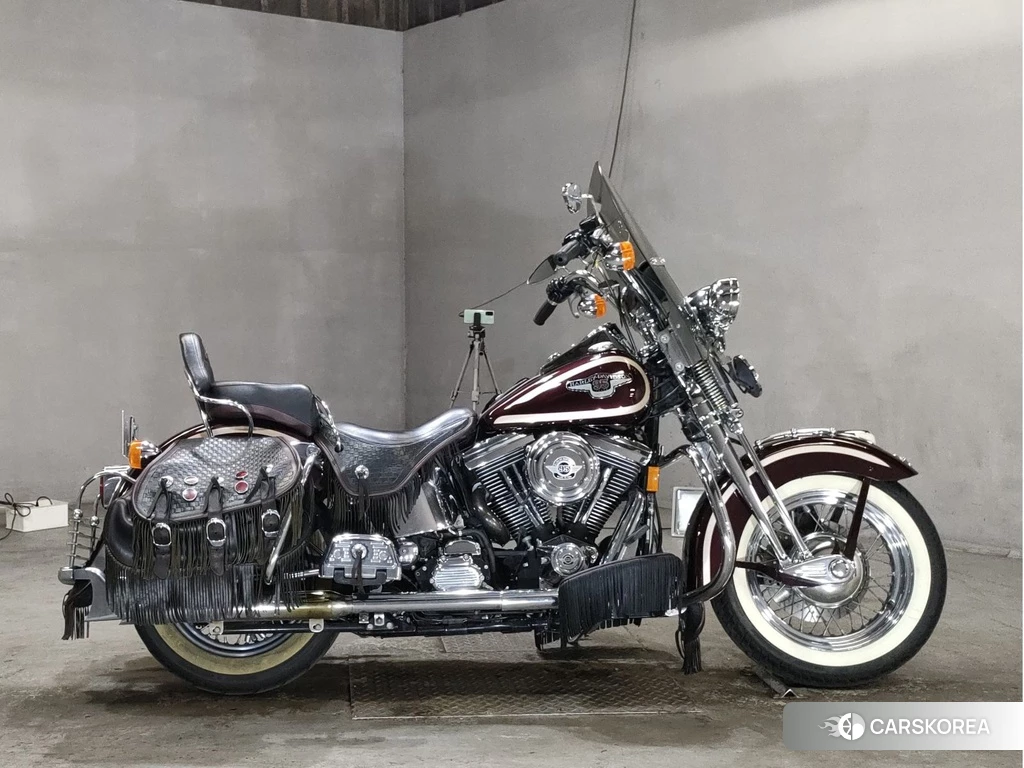 Проданный Harley-Davidson Heritage Springer FLSTS1340 2011 из Японии, фото 2