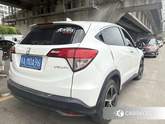 Honda Binzhi 2021 Белый из Китая