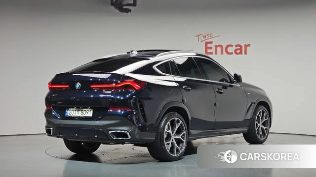 BMW X6 (G06) 2021 Черный из Кореи
