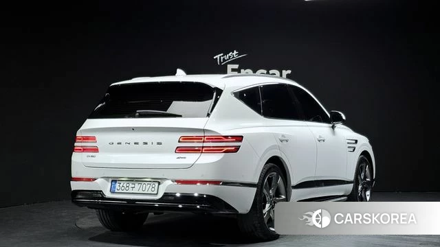 Genesis GV80 2022 Белый из Кореи