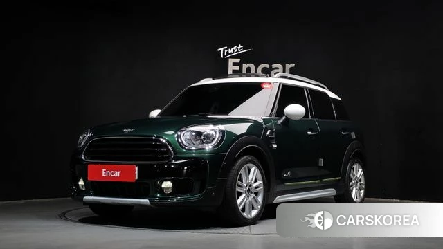 Mini Cooper D Countryman 2019 Темно-зеленый из Кореи
