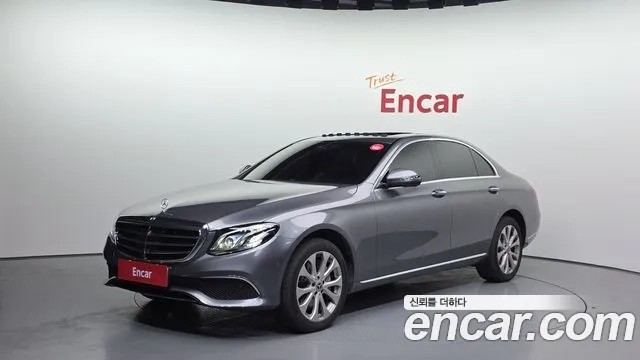 Mercedes-Benz E-Class W213 2020 Серый из Кореи