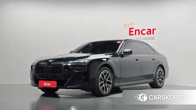 BMW 7 Series (G70) 2025 Черный из Кореи