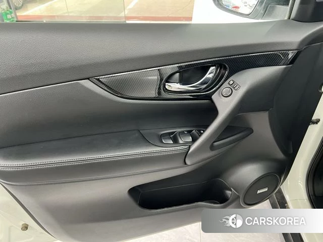 Nissan Qijun 2019 Белый из Китая
