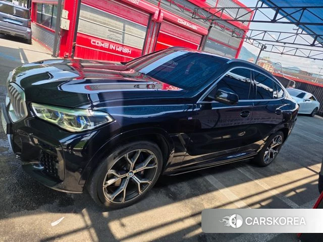 BMW X6 (G06) 2022 Черный из Кореи
