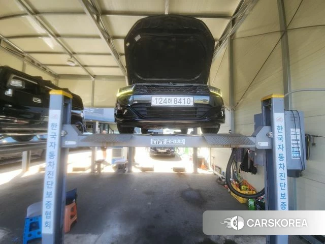 Kia K5 3rd generation 2021 Серый из Кореи