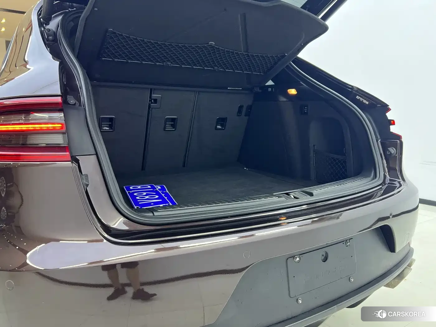 Porsche Macan 2018 Champagne/brown из Китая