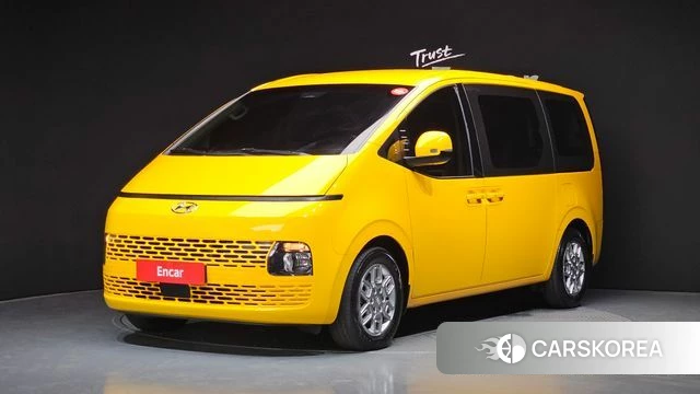 Hyundai Staria 2021 Желтый из Кореи