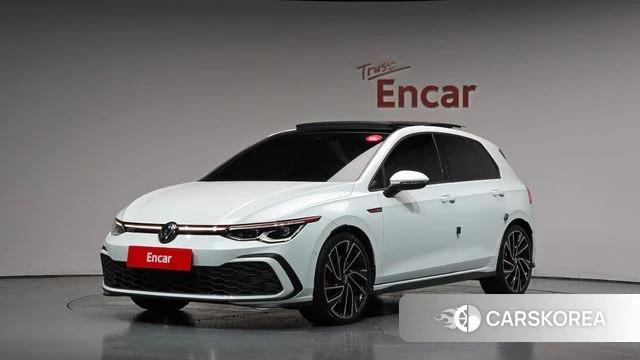Volkswagen Golf 8th Generation 2024 Белый из Кореи