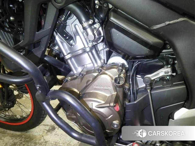 Engine photo