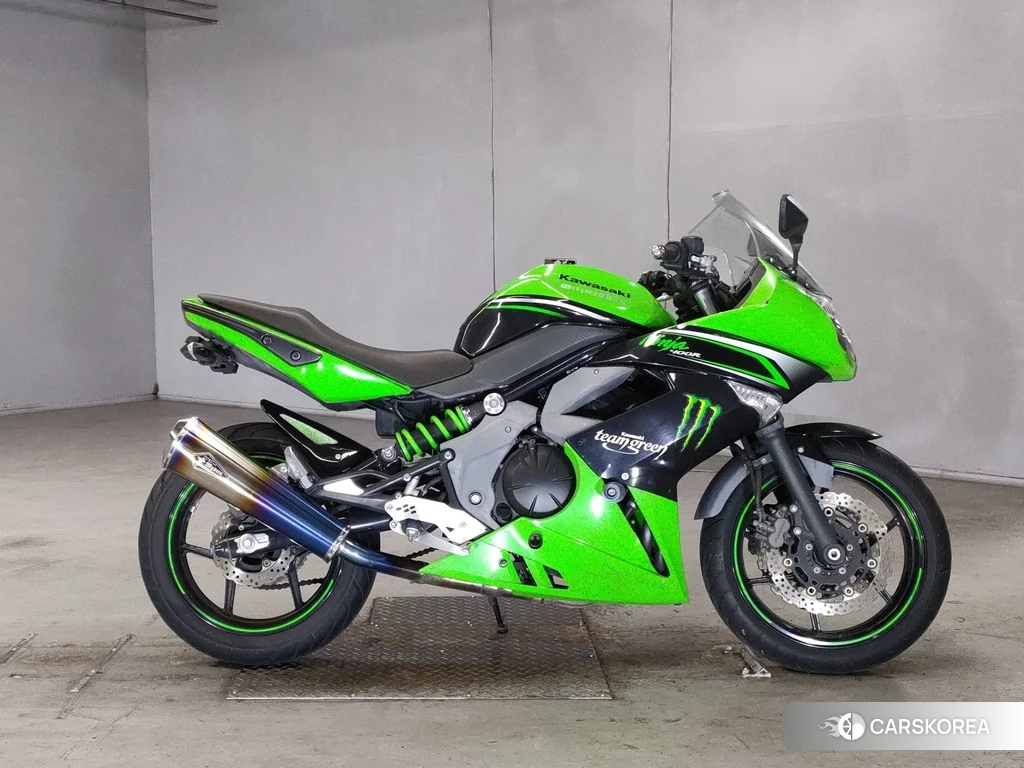 Проданный Kawasaki NINJA 400R 2013 из Японии