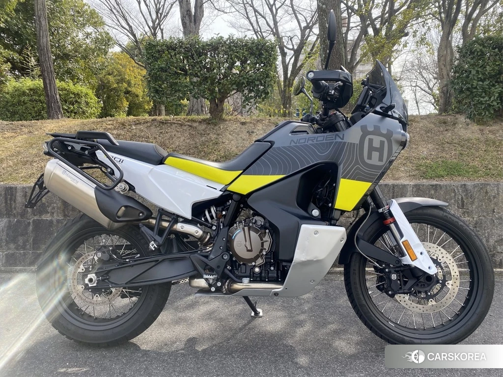 Проданный Husqvarna NORDEN 901 2022 из Японии