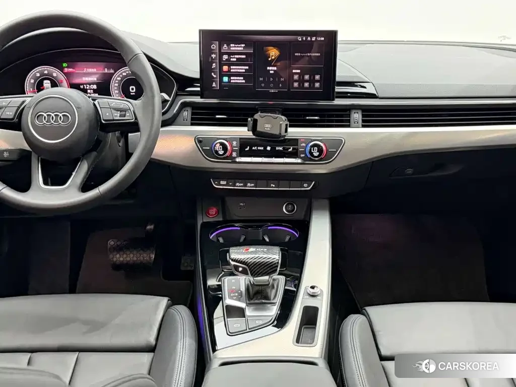 Audi A5 2026 Silver/gray из Китая