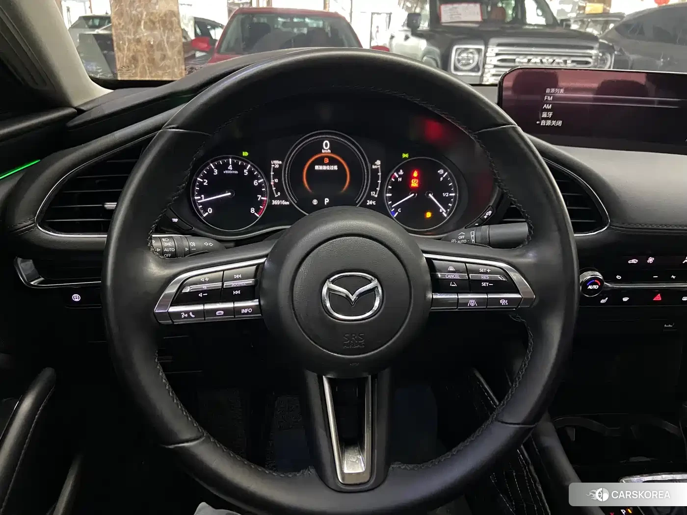 Mazda 3 2022 Белый из Китая, фото 2