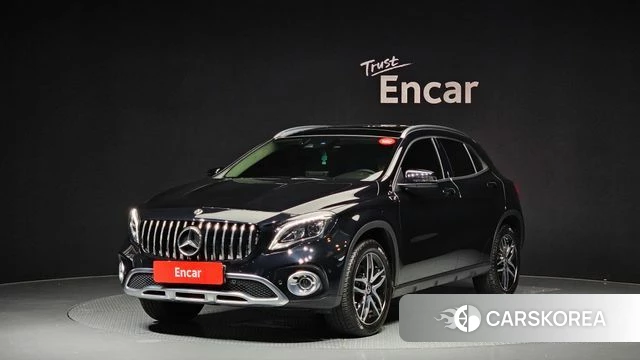 Mercedes-Benz GLA-Class X156 2019 Черный из Кореи
