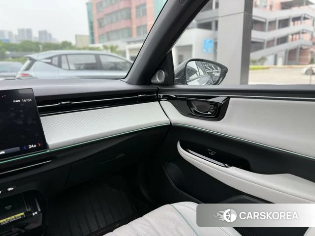 Honda e: NP2 Pole Pai 2 2025 Серебристо-серый из Китая