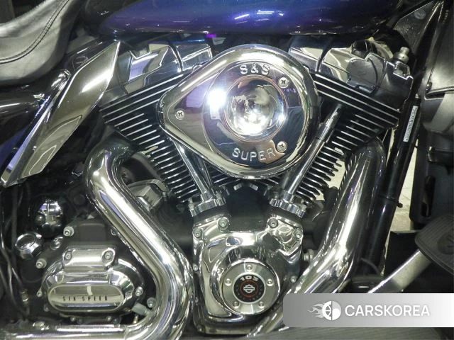 Engine photo