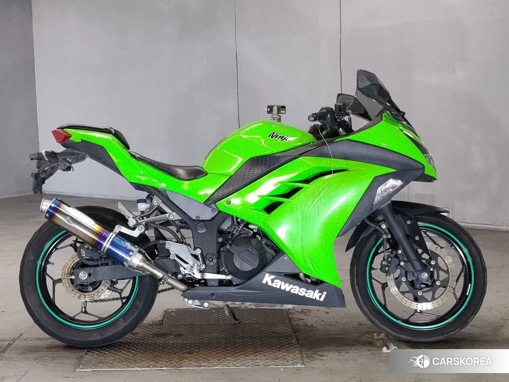 Проданный Kawasaki NINJA 250 2014 из Японии, фото 2