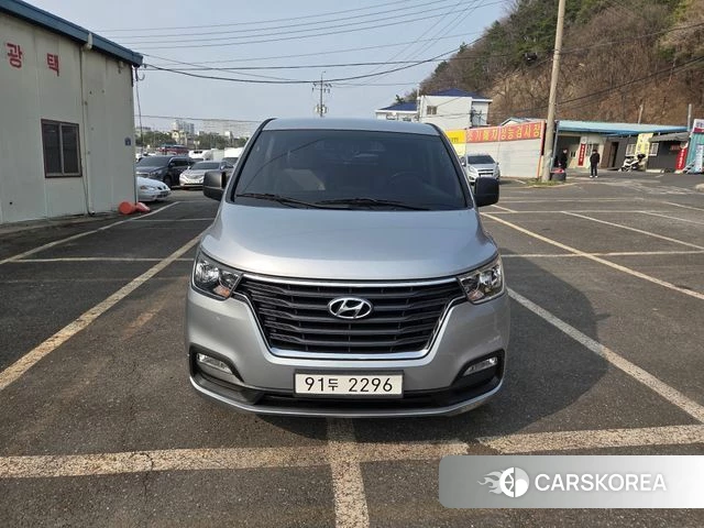 Hyundai The New Grand Starex 2020 Серебряный из Кореи