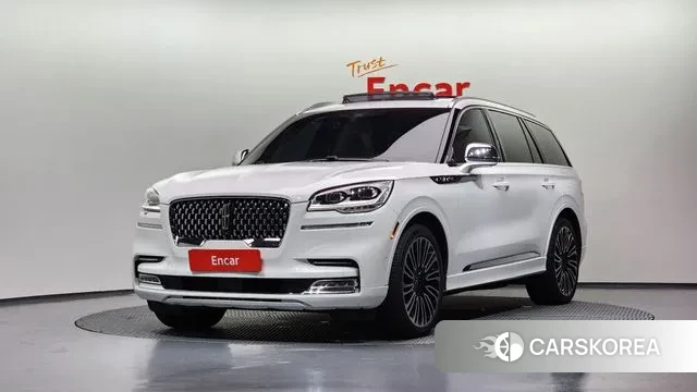 Lincoln Aviator 2nd generation 2020 Белый из Кореи