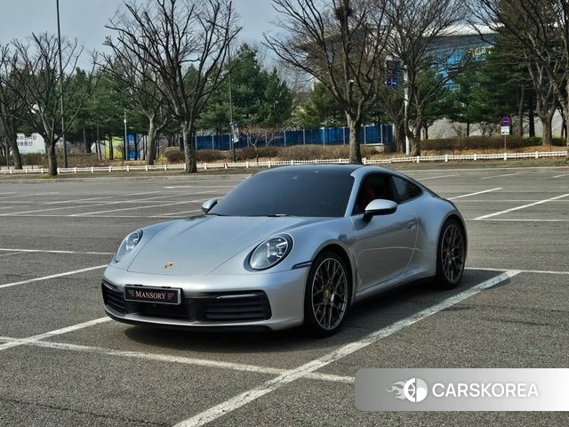 Porsche 911(992) 2020 Серебряный из Кореи