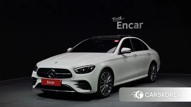Mercedes-Benz E-Class W213 2020 Белый из Кореи