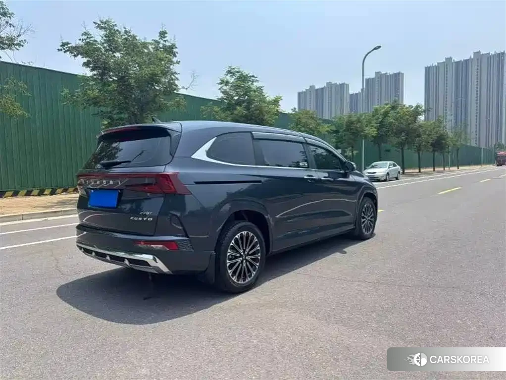 Hyundai Kustu 2025 Синий из Китая
