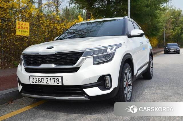 Kia Seltos 2020 Белый из Кореи