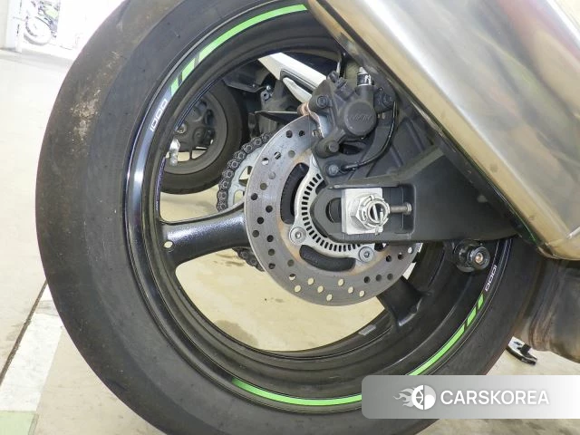 Kawasaki ZX-10R NINJA ABS 2023 из Японии
