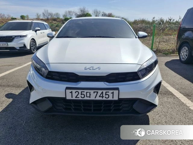 Kia The New K3 2nd generation 2022 Белый из Кореи