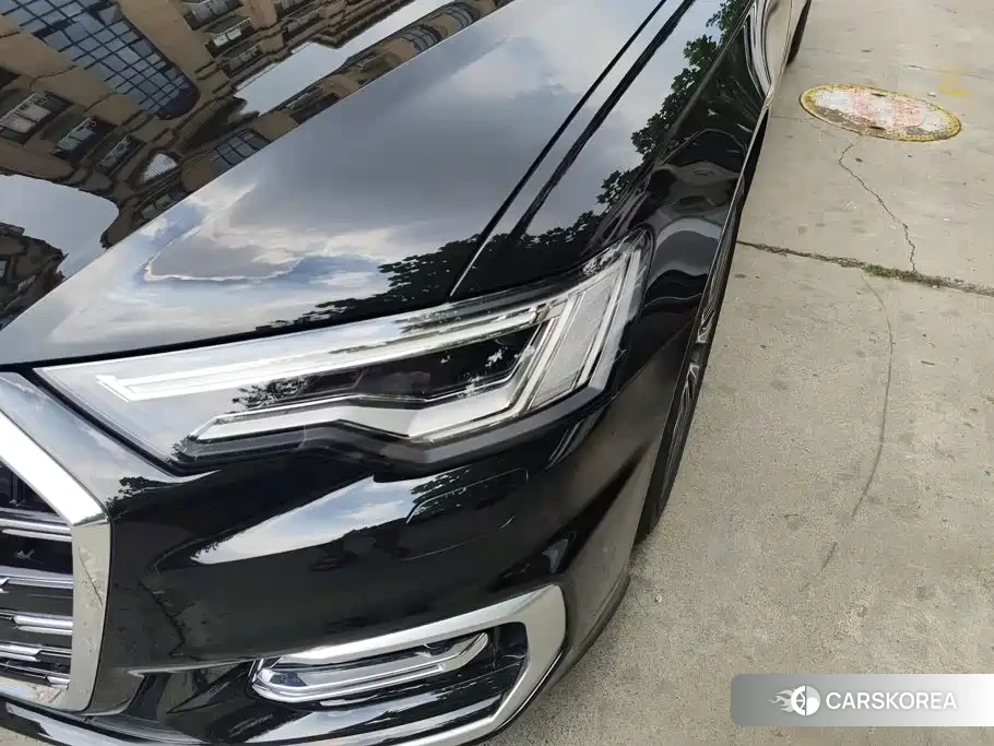Audi A6L 2025 Черный из Китая