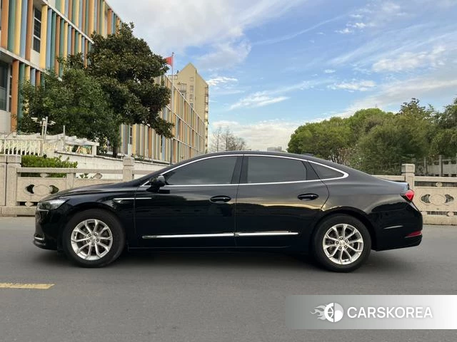 Buick Lacrosse 2023 Черный из Китая
