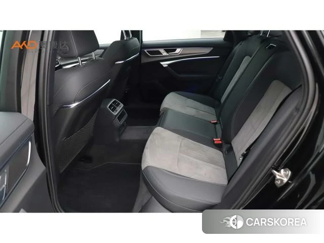 Audi A6L 2023 Черный из Китая