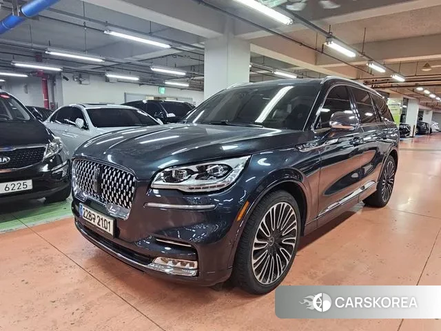 Lincoln Aviator 2nd generation 2020 Синий из Кореи