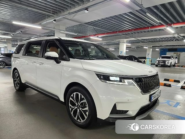 Kia Carnival 4th generation 2022 Белый из Кореи