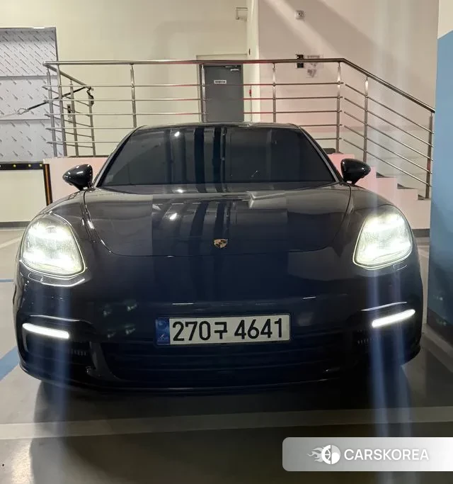 Porsche Panamera (971) 2018 Серый из Кореи
