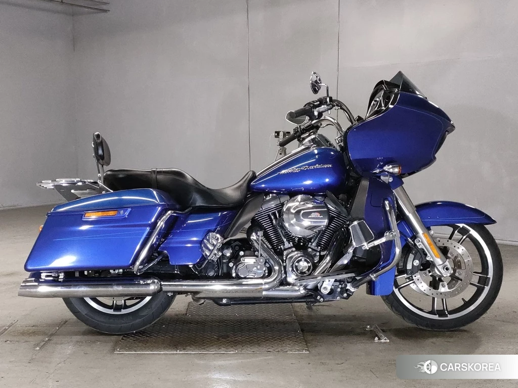 Проданный Harley-Davidson Road Glide FLTRXS1690 2015 из Японии